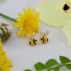 Tiny Bee-stekers 18k goudopvulling in zilver/Bijenoorbellen/Bijenoorbellen/dierenoorbellen/bijenoorbellen/bijenoorbellen/gouden oorstekers