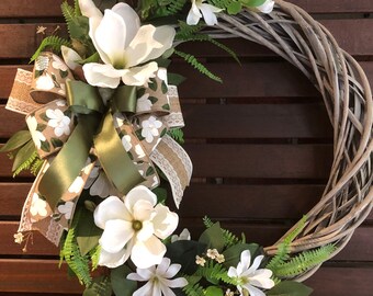 Magnolia & Cosmos Wreath,  Everyday door decor, Magnolia decor, Wreath decor, Magnolia door or wall hanger, Floral Wreath, Door Decoration,