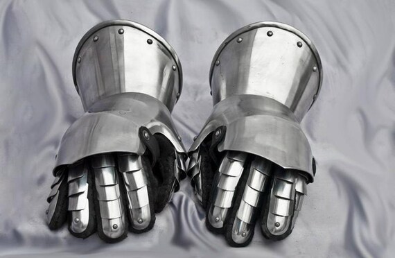 Hand-Forged Armored Steel Battle Gauntlets sca/larp/hand/armor/gloves/medieval 