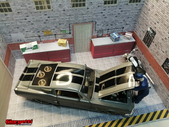 【未使用品】 Buy Instant 1/18 Display Diorama Garage Printable Download ミニカー