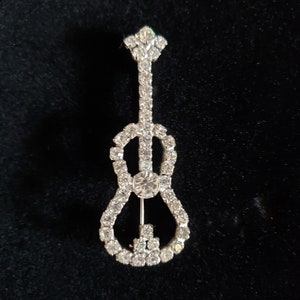 vintage faux crystal guitar brooch