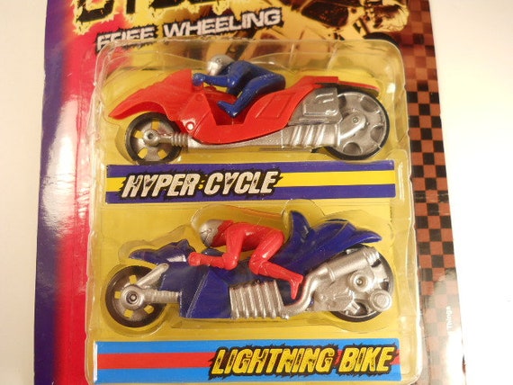 Toy cycle clearance car