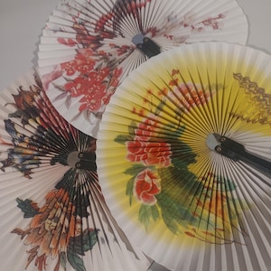 Juego de abanicos de viaje vintage con diseño de pájaros y flores, 3 piezas, estilo oriental, plegables, n.º III