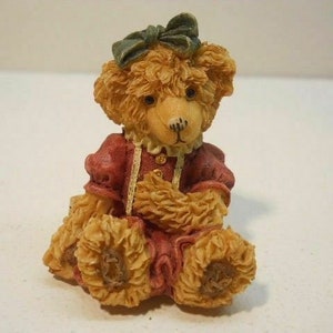 Vintage Bear with Bow Tie Figurine Collectible #594 Bears