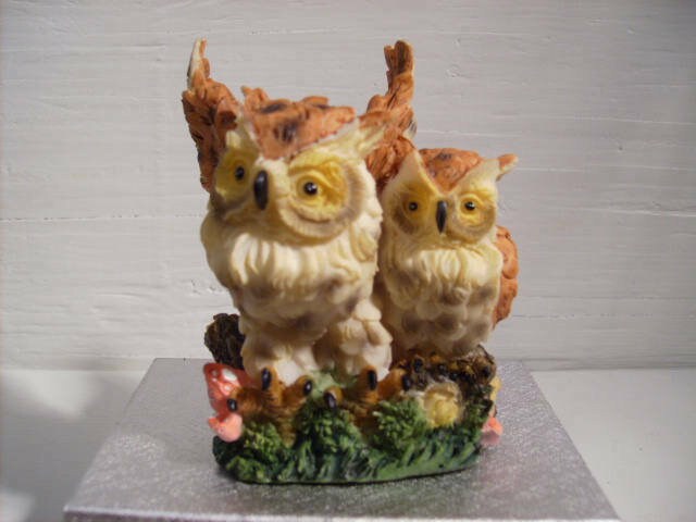 2 Open Winged Owls Together Light Brown Colored Vintage Figurine Statue #76