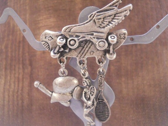 Sports Brooch dangle charms Pin Back Fashion Jewe… - image 1