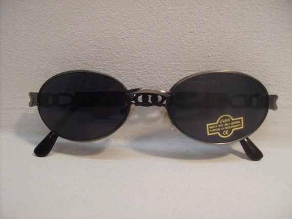 Blocker Designer Sunglasses Spring Temples 400 UV… - image 1