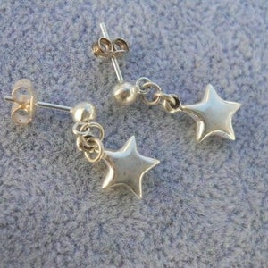 Pendientes colgantes con forma de estrella y bola de plata de ley 925