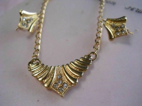 Gold Filled 14 kt GP Austrian Crystal Necklace wi… - image 1