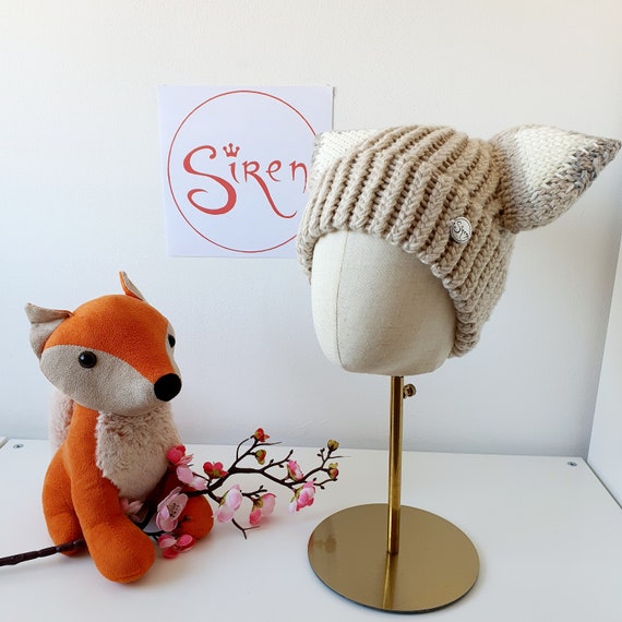 Beige Cat Ear Beanie, Handmade Fox Ear Hat, Cute Animal  display picture 1