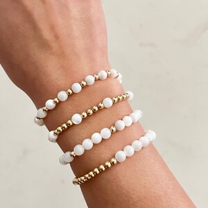 Mother of Pearl bracelet, 14k gold filled bead, dainty stretch bracelet