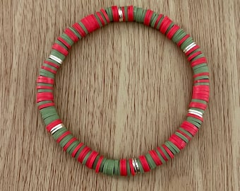 Christmas bracelet, Holiday heishi bracelet, Christmas mix bracelet, polymer clay bead bracelet, stretch bracelet