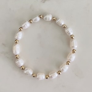 Freshwater Pearl bracelet, 14k gold filled bead, dainty stretch bracelet