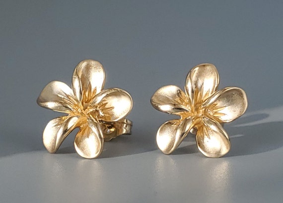 Vintage 14K Gold Stud Earrings - Fine Jewelry 14K