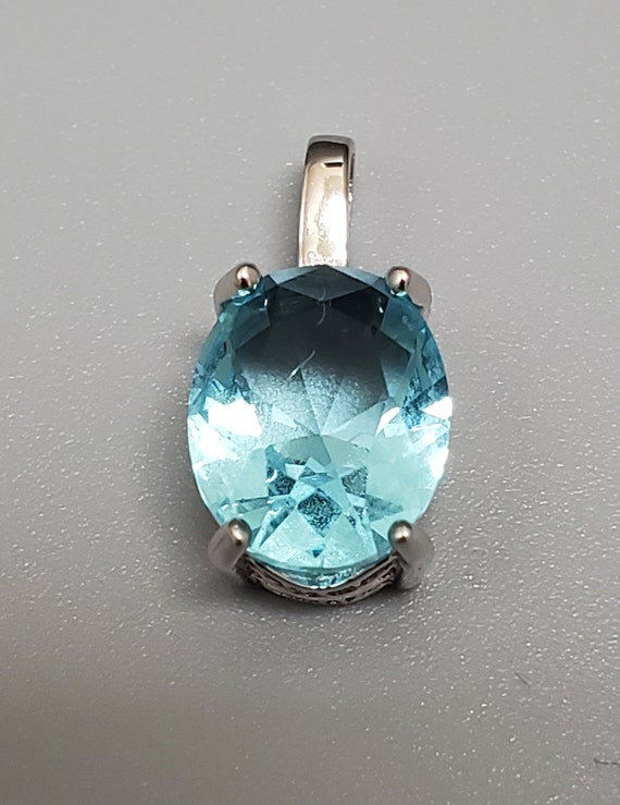Gorgeous Aquamarine Pendant - Fine Jewelry Aquama