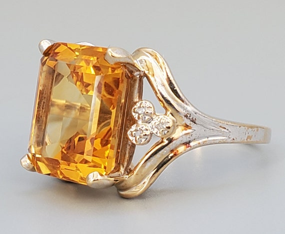 Vintage Gold Citrine Diamond Cocktail Ring - Fine