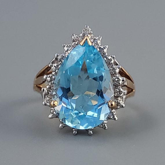 Vintage Aquamarine Diamond Halo Gold Ring - Estate