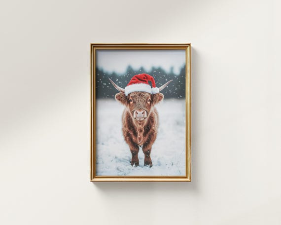 Holiday Highland Cow Art, Holiday Printable, Christmas Highland Cow, Christmas Wall Art, Farmhouse Decor, Christmas Cow Art