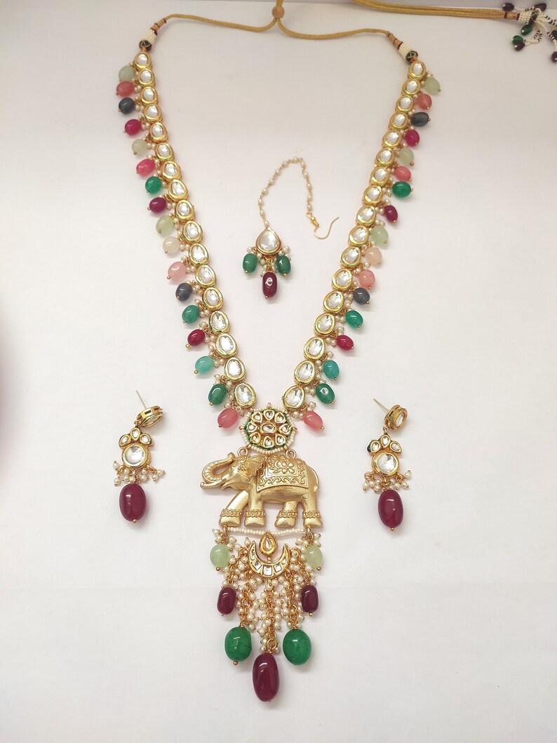 Set di collane Kundan di alta qualità // Set di ciondoli con design a forma di elefante // Set di collane con perline pendenti // Ciondoli da festa // Gioielli fatti a mano immagine 3