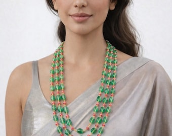 Collana di perline di rubino rosso fatta a mano / Gioielli indiani con tre fili di pietre preziose / Collana da sposa etnica con maglie in oro / Gioielli Boho