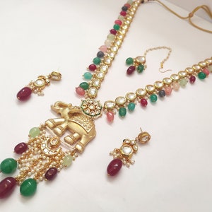 Set di collane Kundan di alta qualità // Set di ciondoli con design a forma di elefante // Set di collane con perline pendenti // Ciondoli da festa // Gioielli fatti a mano immagine 1