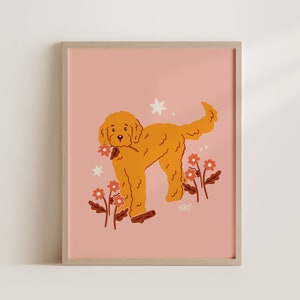 Könnte beinhalten: Eine digitale Illustration eines Goldendoodles mit rosa Hintergrund. Der Hund geht durch ein Feld mit rosa Blumen und weißen Sternen am Himmel.