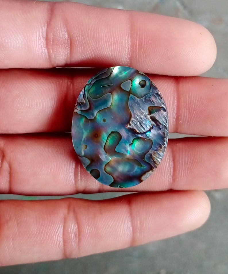 Natural Abalone shell jawllery making cabochon top quality 35x27mm 52.10cts....A1152