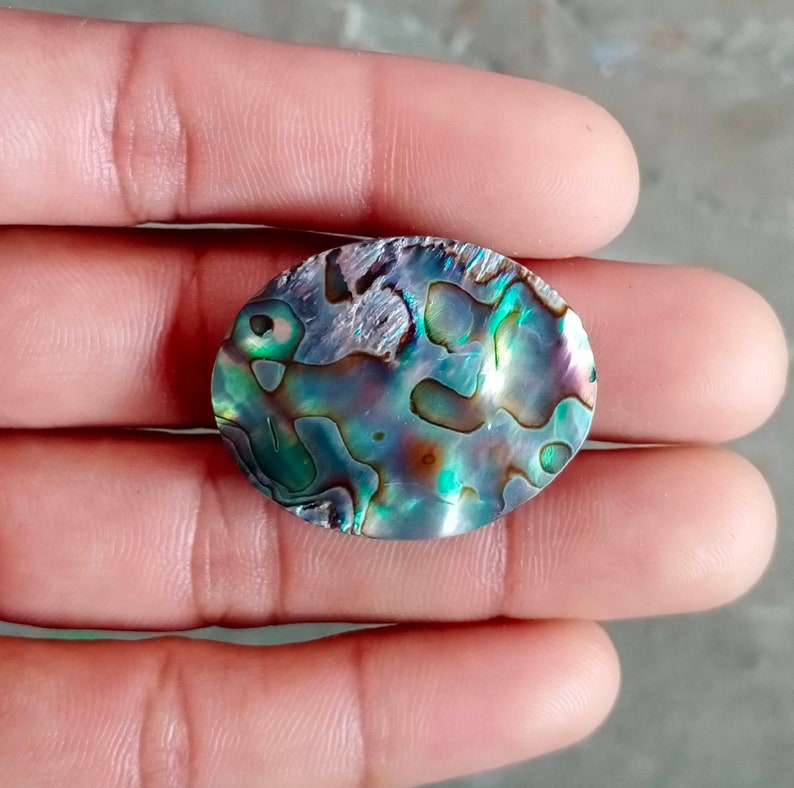Natural Abalone shell jawllery making cabochon top quality 35x27mm 52.10cts....A1152