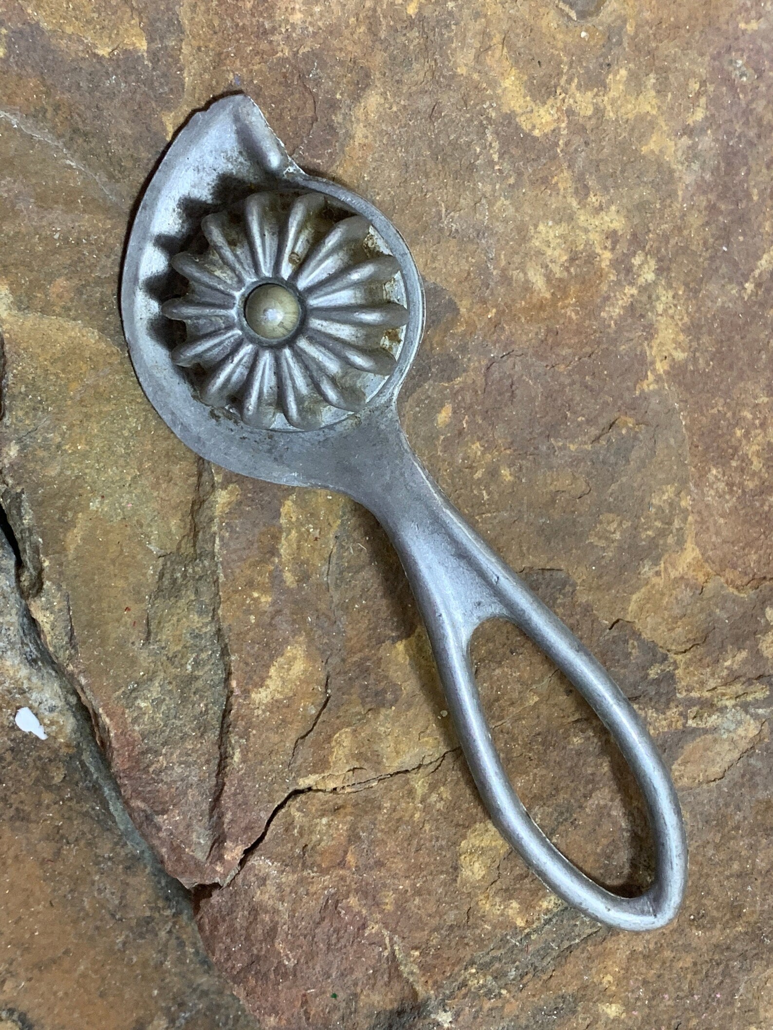 1950s Steel Pie Edger Pie Crust Crimper Pastry Edger Pastry Etsy