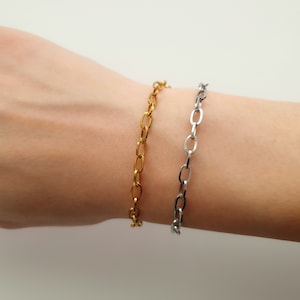 Paperclip Chain Bracelet in Gold/Silver, Dainty Paperclip Bracelet, Silver Chain Bracelet, Delicate Bracelet, Minimalist Jewelry