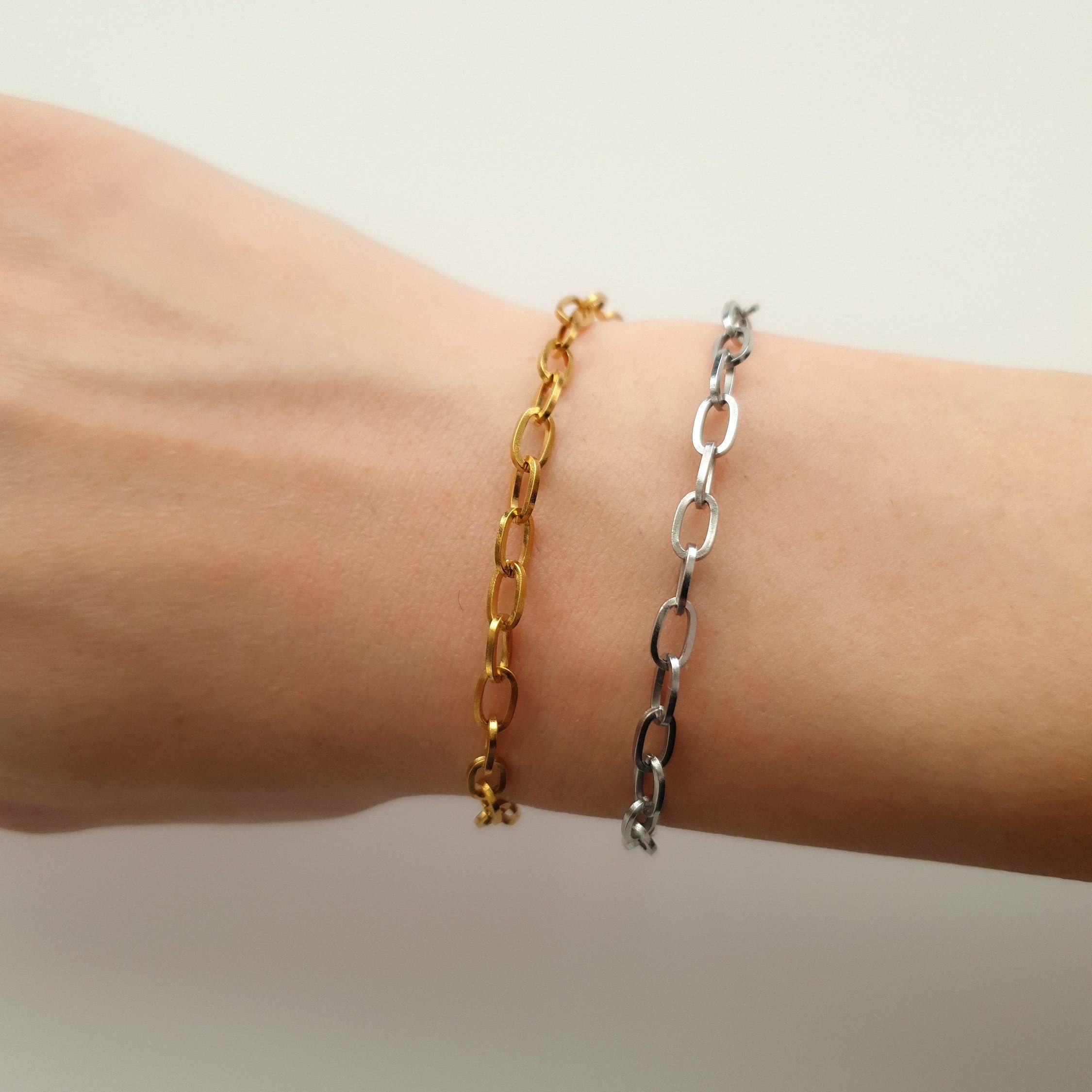Cable + Smooth Alt Paperclip Bracelet main image 1