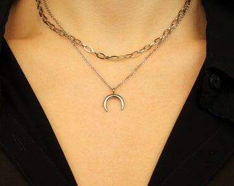 Silver Crescent Moon Necklace: Stainless Steel Horn Pendant