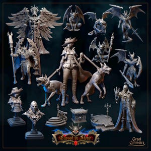 Puede incluir: Una colección de figuras en miniatura de fantasía gris que incluye una figura central con dos perros encadenados, gárgolas aladas, guerreros con armadura, bustos y un vampiro sosteniendo un candelabro. El texto Cursed in Stone y Great Grimoire es visible.