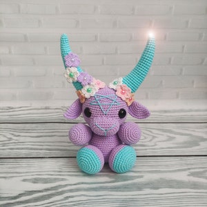 Baphomet, plush baphomet, gothic, crochet baphomet, pentagram