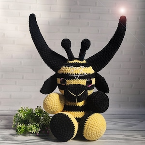 Baphomet bumblebee. Crochet Baphomet, satanic, pentagram