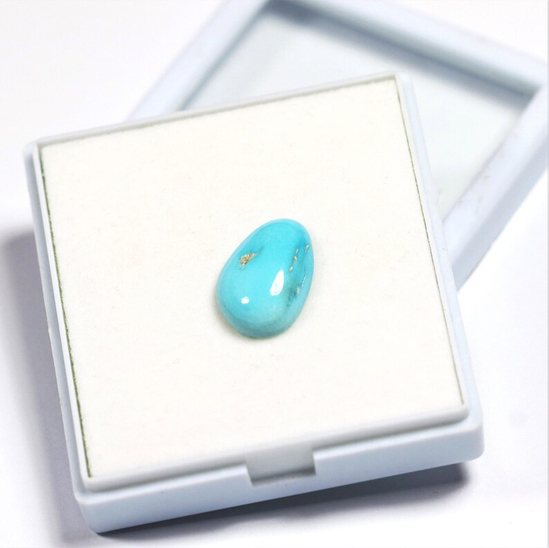 Sleeping Beauty Turquoise Cabochon: Natural Arizona Gemstone (9.40 Carat) image 7