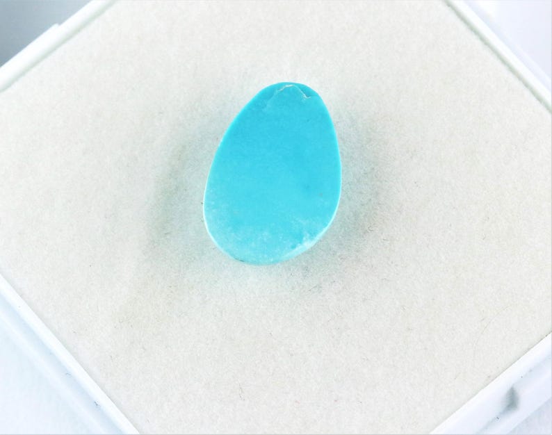 Sleeping Beauty Turquoise Cabochon: Natural Arizona Gemstone (9.40 Carat) image 8