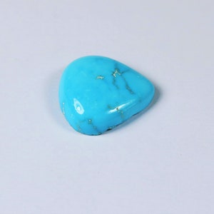 Sleeping Beauty Turquoise Cabochon: 21 Carat Arizona Heart Gemstone