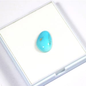 Sleeping Beauty Turquoise Cabochon: Natural Arizona Gemstone (9.40 Carat) image 4