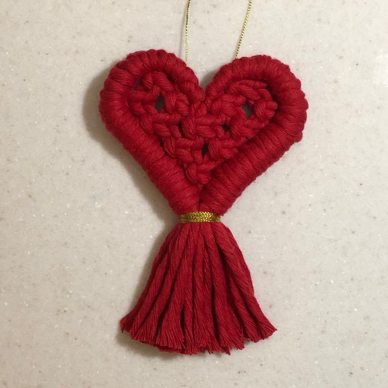 gift bag trimming wrapping trim Valentine\u2019s Day heart wine ornament topper Macram\u00e9 Heart Ornament small heart wall decor