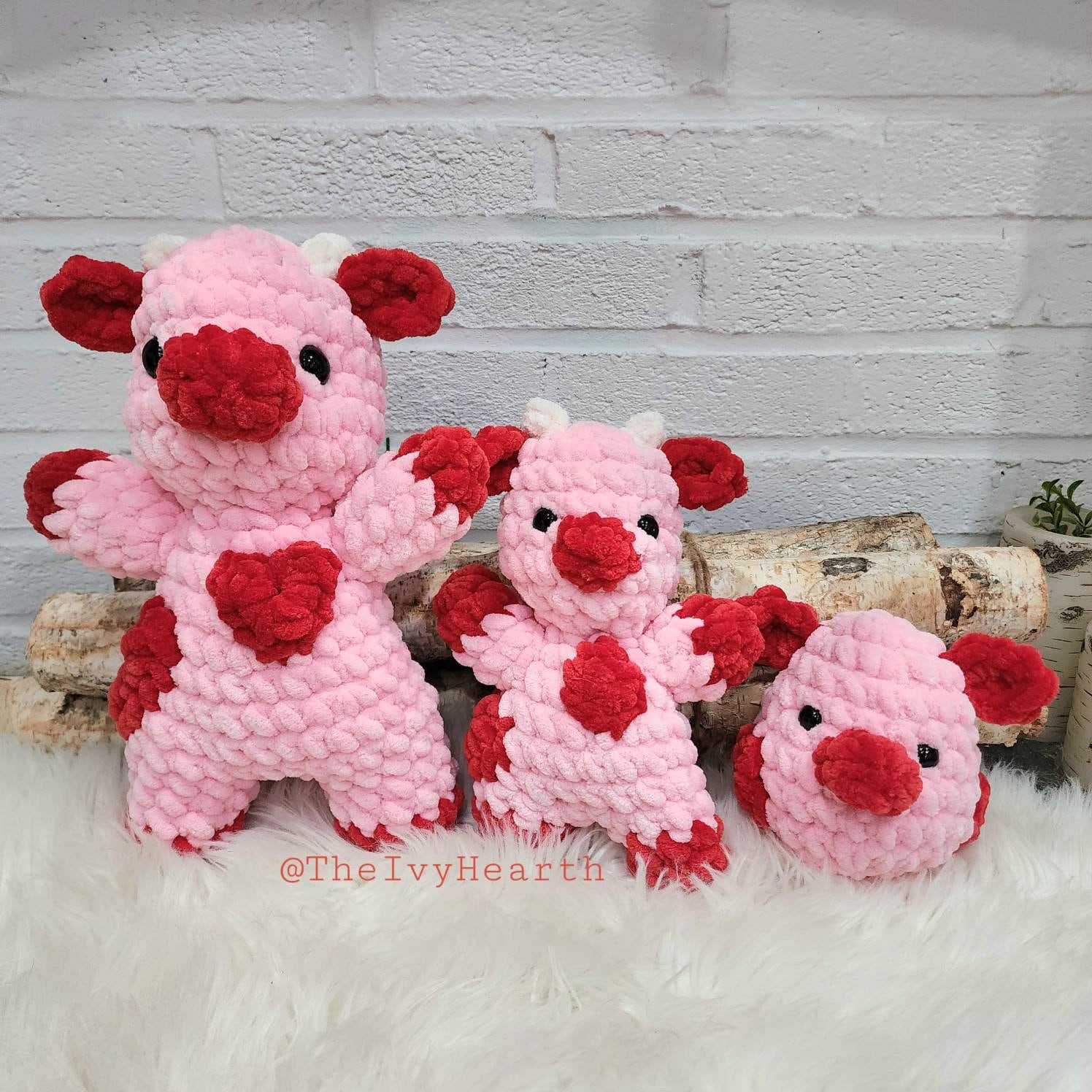 Large Crochet Cow Plush, Small Cow Amigurumi Cow Strawberry Cow Blob Chibi  Cow Farm Animal Toy Stuffed Animal Baby Shower Gift 