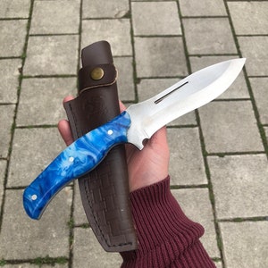 Personalized Hunting Knife: Engraved Tactical Gift with Epoxy Handle