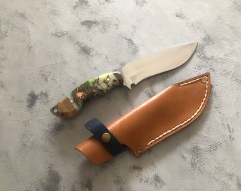 Custom Camping Knife, Pine Cone Epoxy Handle, Leather Sheath