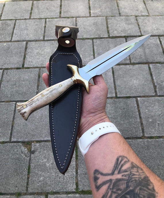 鹿の角のダガーナイフ ハンドメイド フェアバーン サイクスナイフ