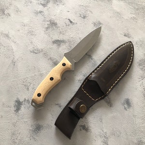 Handmade Full Tang Hunting Knife: 4116 Stainless Steel, Leather Sheath