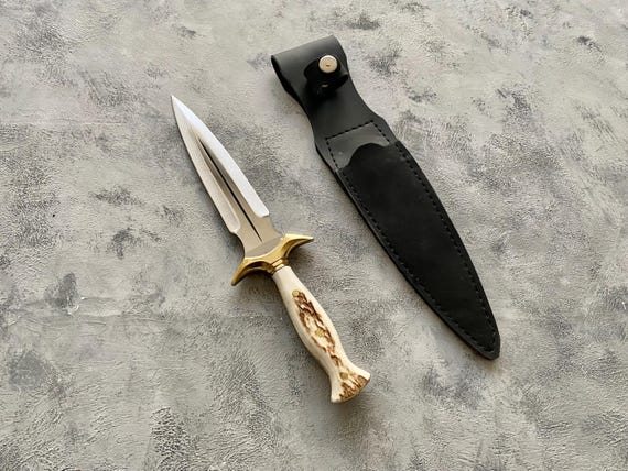鹿の角のダガーナイフ ハンドメイド フェアバーン サイクスナイフ