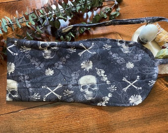 Le crâne noir | Papier pour cartes de tarot | Porte-cartes de tarot | sac pour cartes de tarot | Porte-monnaie Tarot | Pochette Tarot | Divination | Spiritualisme