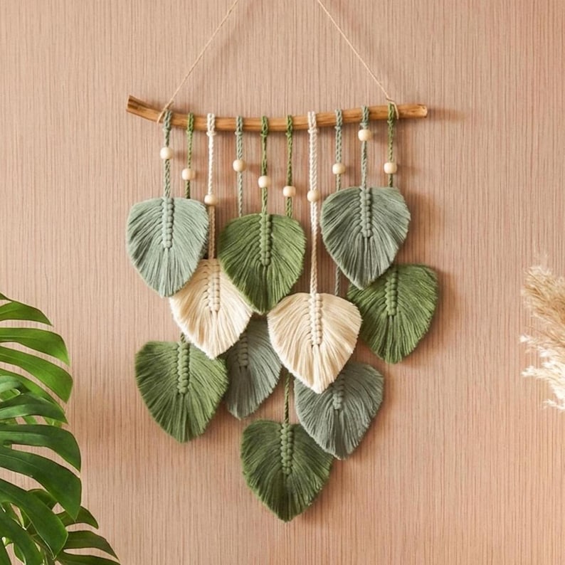 Macrame Leaf Wall Hanging, Macrame Wall Hanging, Green Wall Art, Boho Home Decor, New Home Gifts, Farmhouse Decor, Mid-Century Modern L02