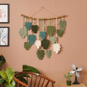 Macrame Leaf Wall Hanging, Macrame Wall Hanging, Green Wall Art, Boho Home Decor, Handmade Gifts, Farmhouse Decor, Mid-Century Modern L47 image 6
