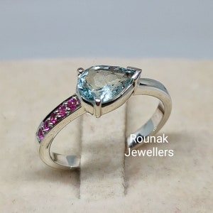 Echter Aquamarinring, Minimalistischer Ring, 925 Sterling Silber, März Geburtsstein, Aquamarin im Birnenschliff, zierlicher Vorschlagring, Frauenring Geschenk